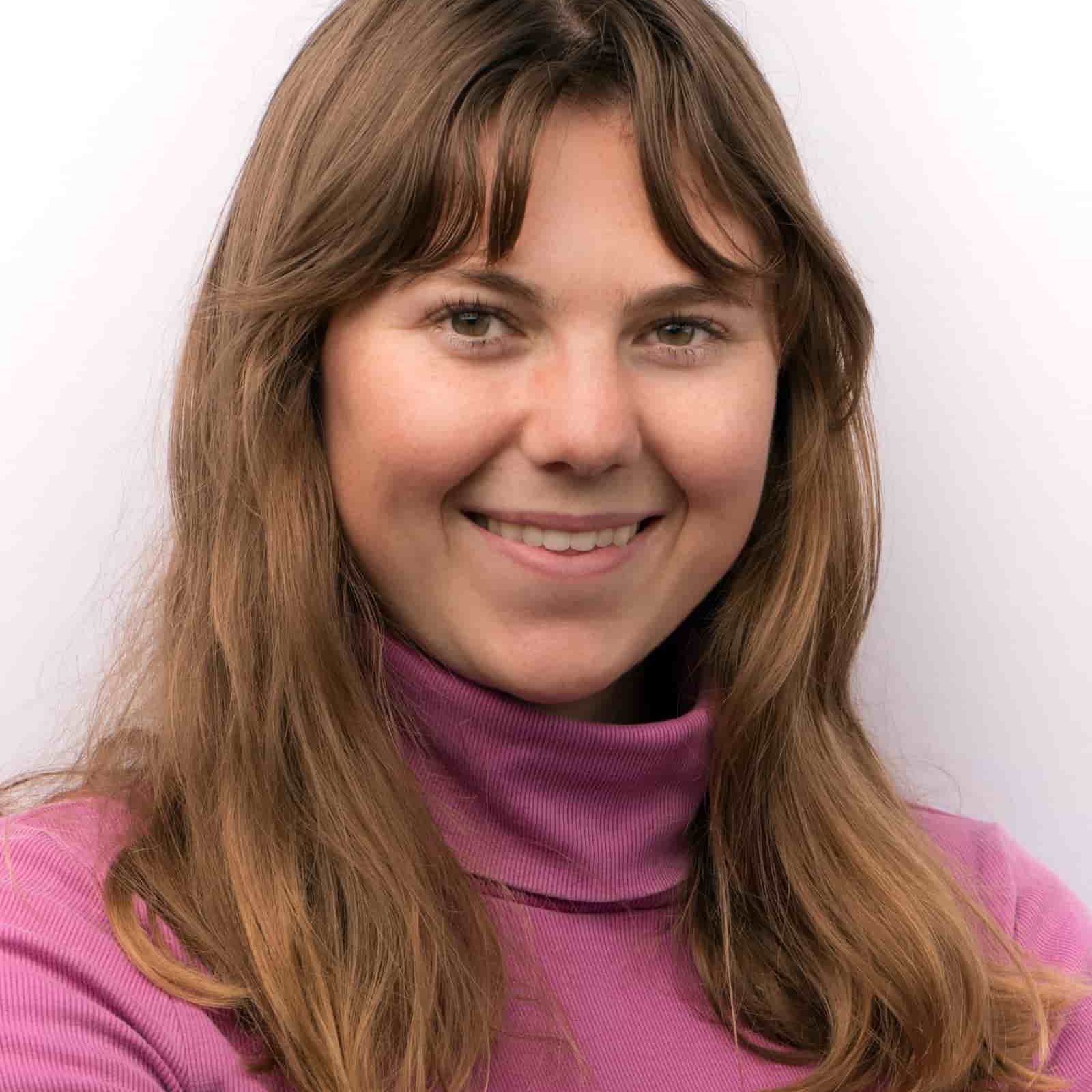 Porträt von Kelsey Fennell, welche Co-President, Sustainability Lead bei Net Impact ist.